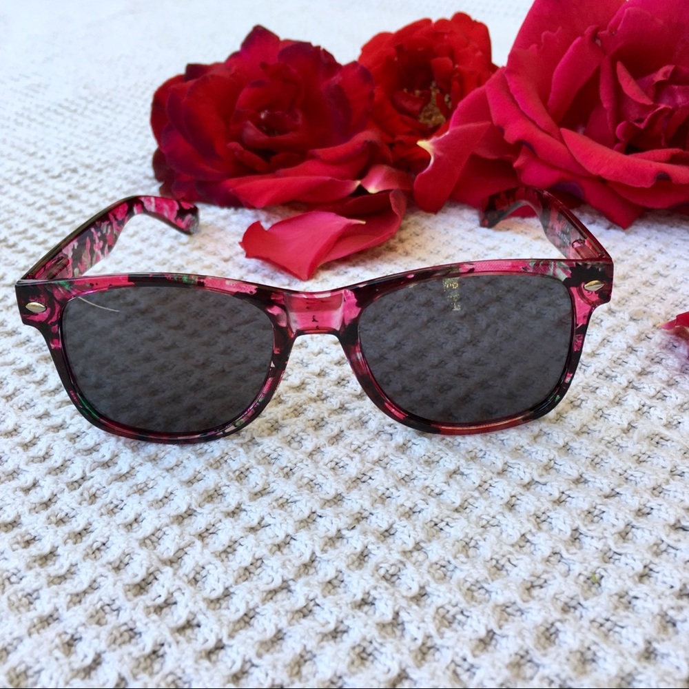 Floral red/pink retro sunglasses